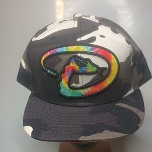 New Era 59Fifty Arizona Diamondbacks Camouflage/Tye Dye Fitted Hat Size 8
